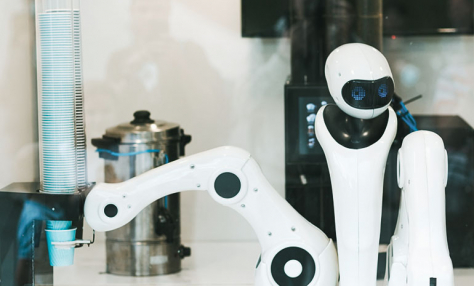 Pomôžu roboti vyriešiť krízu v gastre?